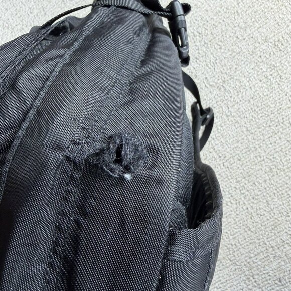 The North Face Borealls Padded Backpack Black - Picture 8 of 8